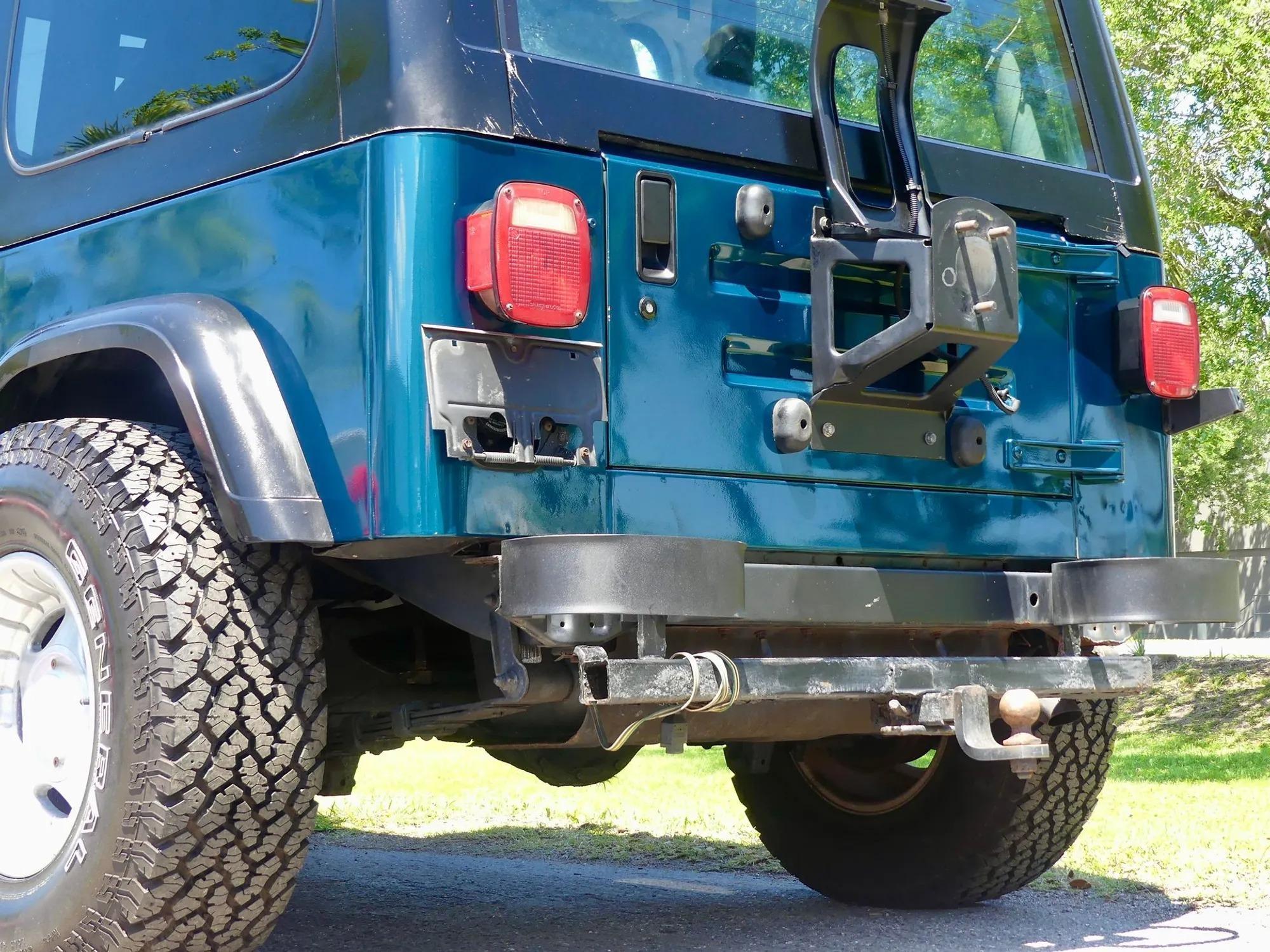 1995 Jeep Wrangler S