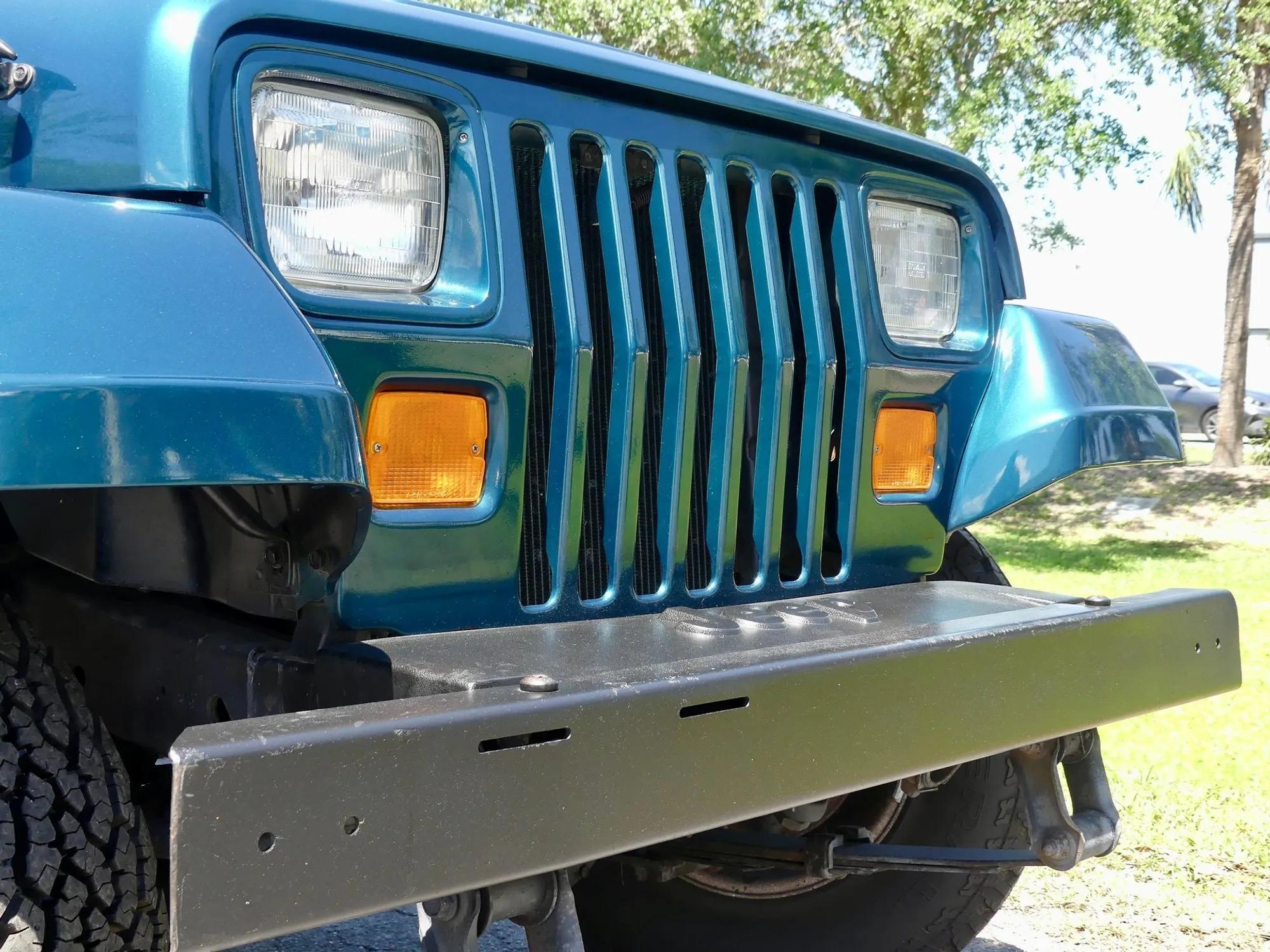 1995 Jeep Wrangler S