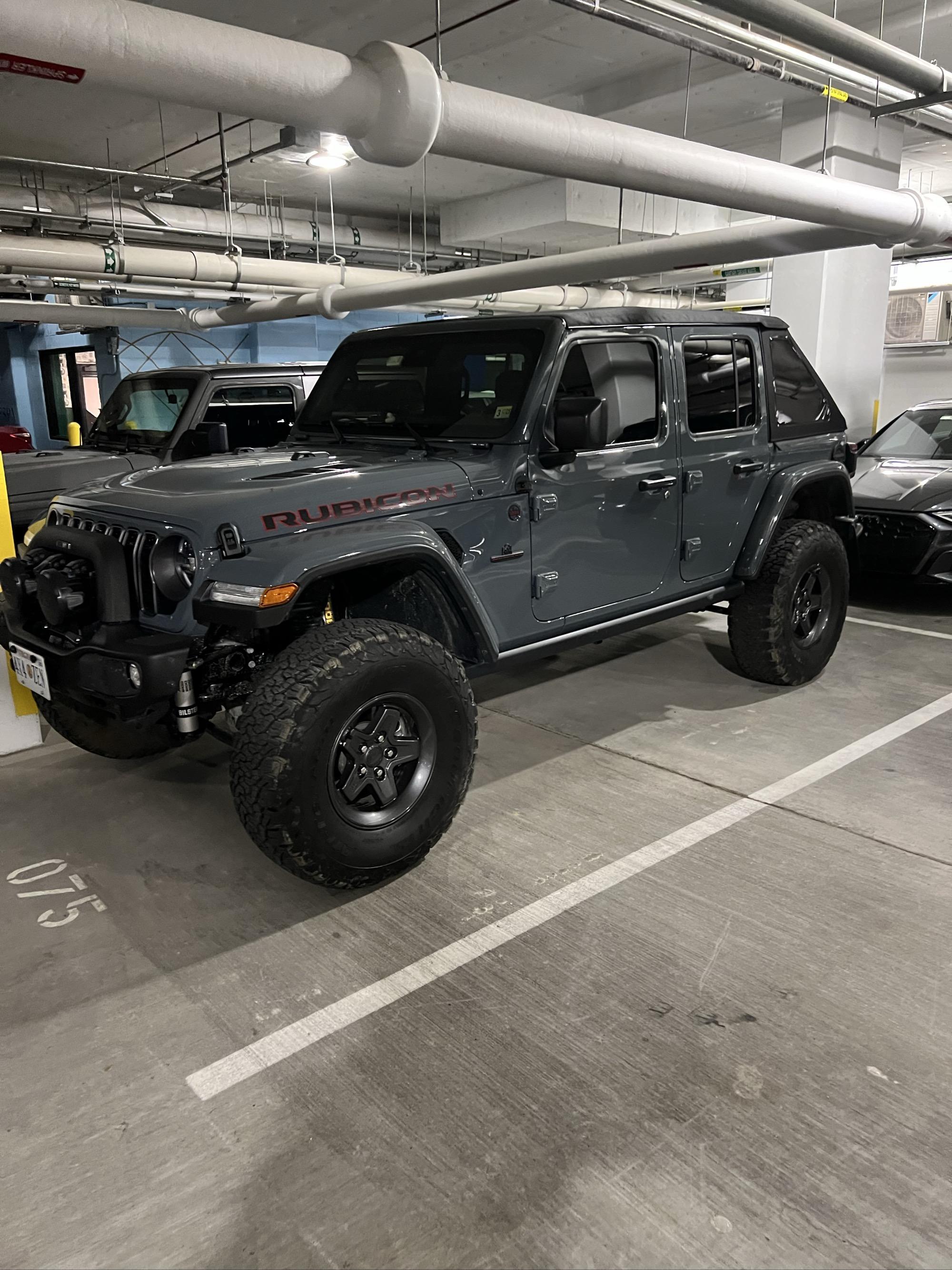 AEV JL370-Spec 2024 Jeep Wrangler Rubicon