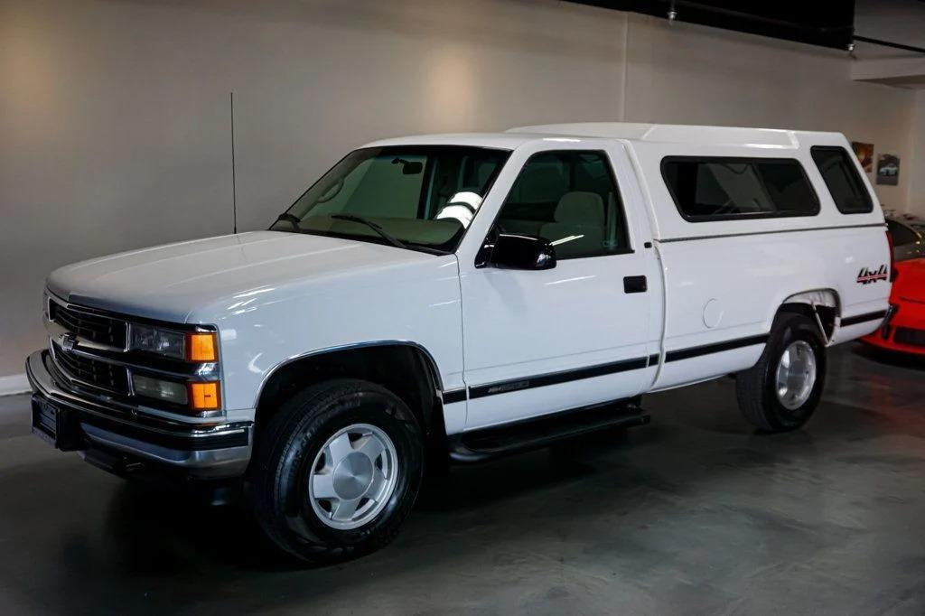 1998 Chevrolet K1500 Cheyenne - 3