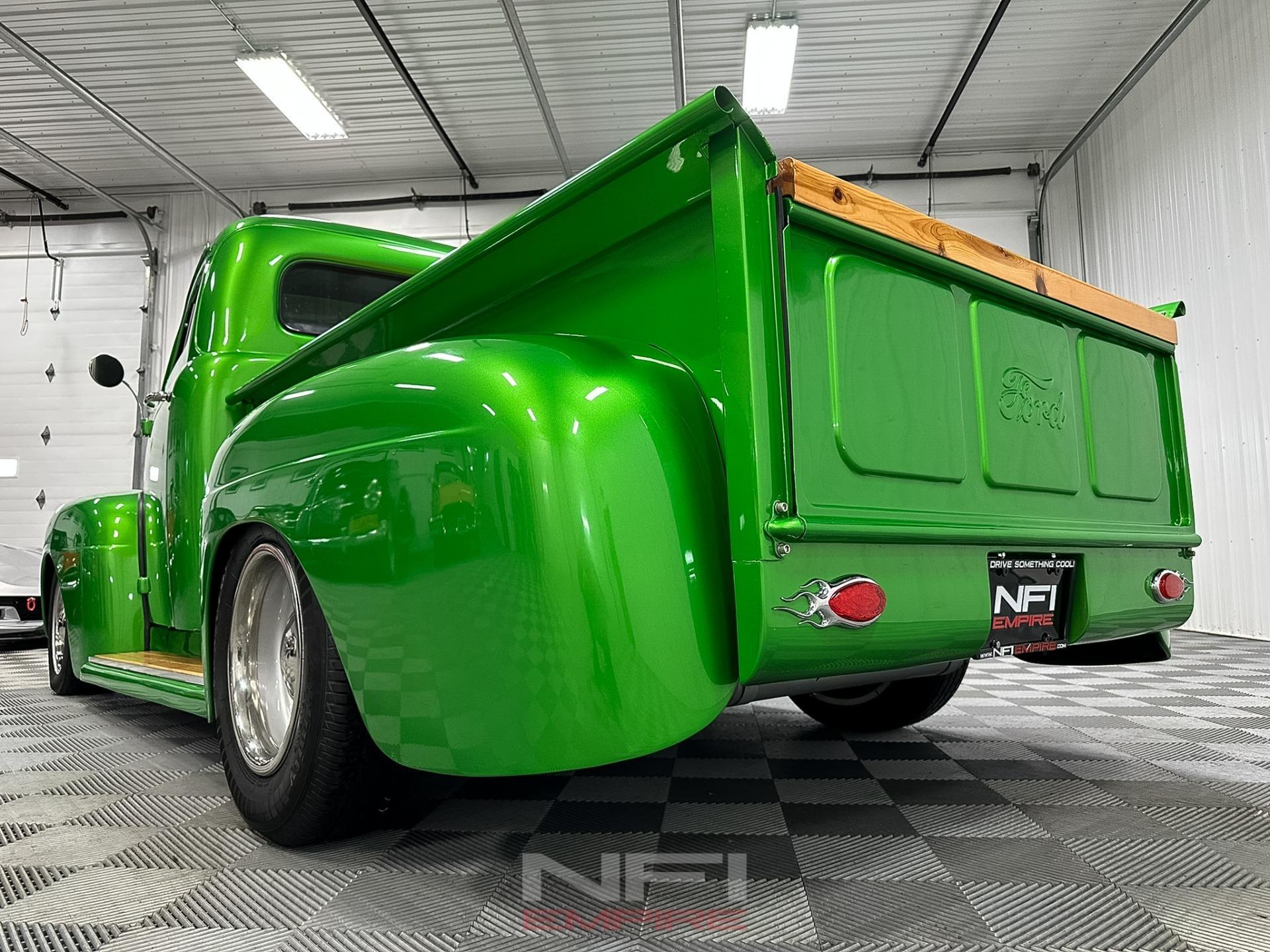 1952 Ford F-1