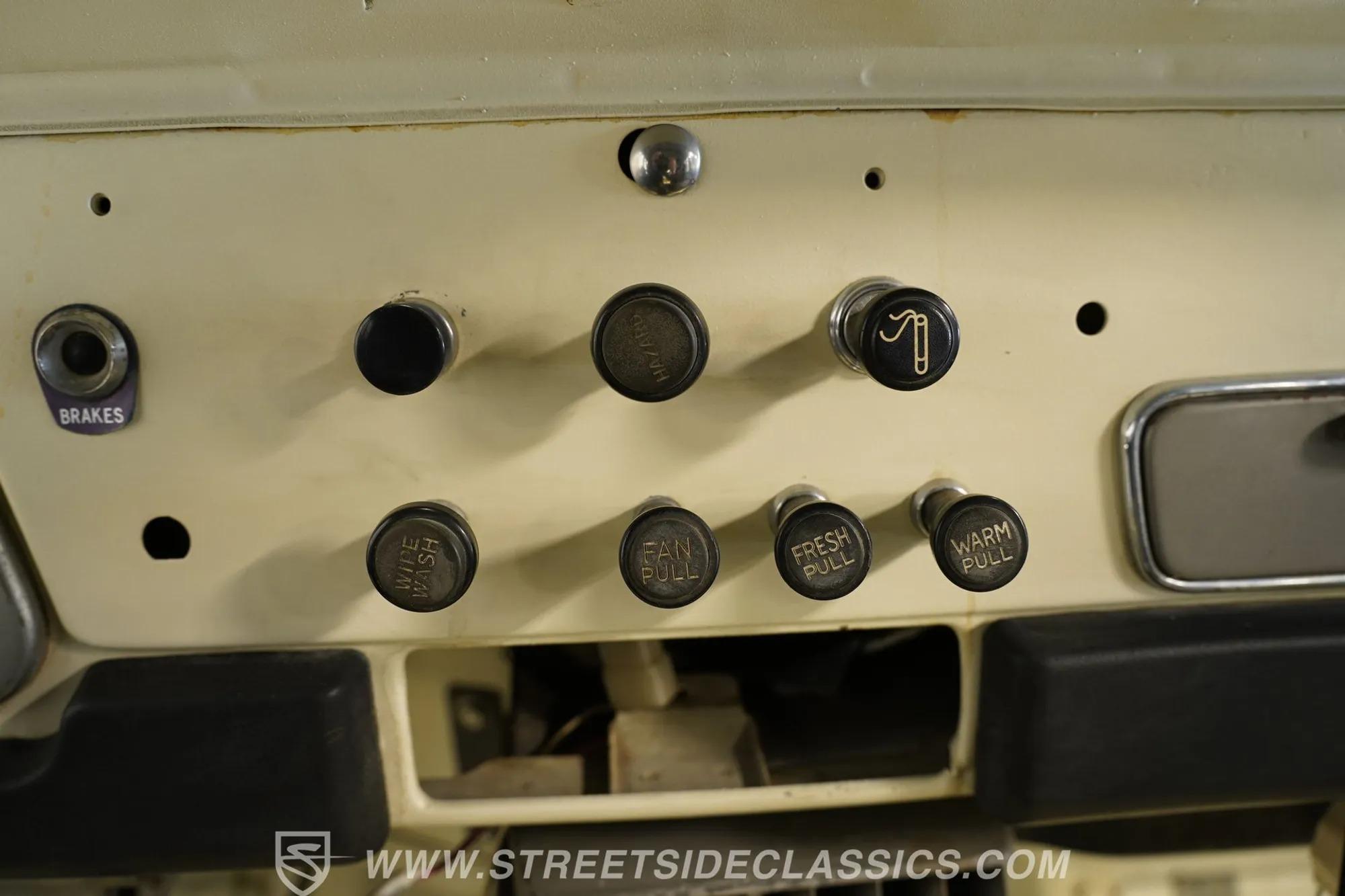 1974 Toyota Land Cruiser FJ40