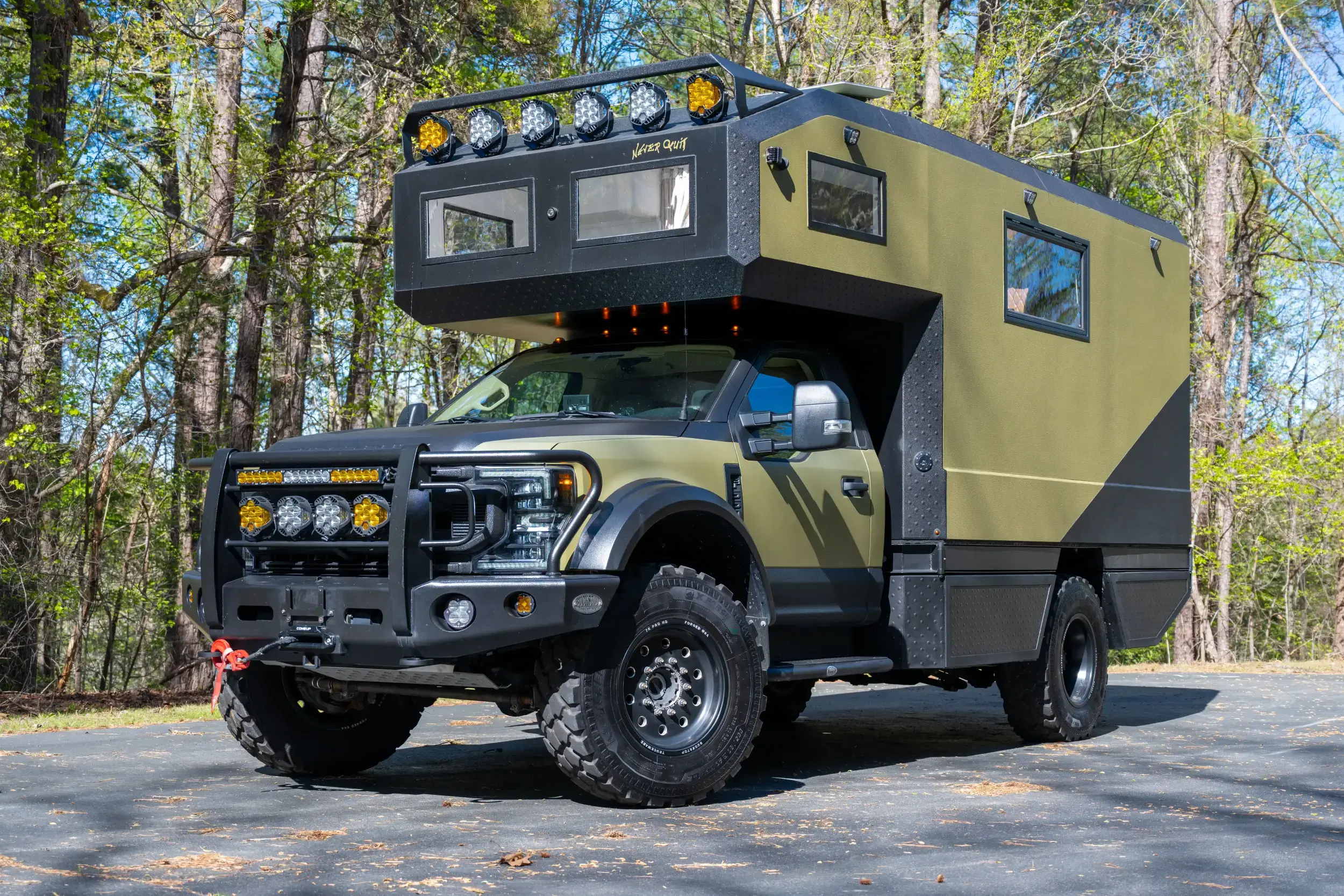 2021 Ford F-550 Expedition Vehicle