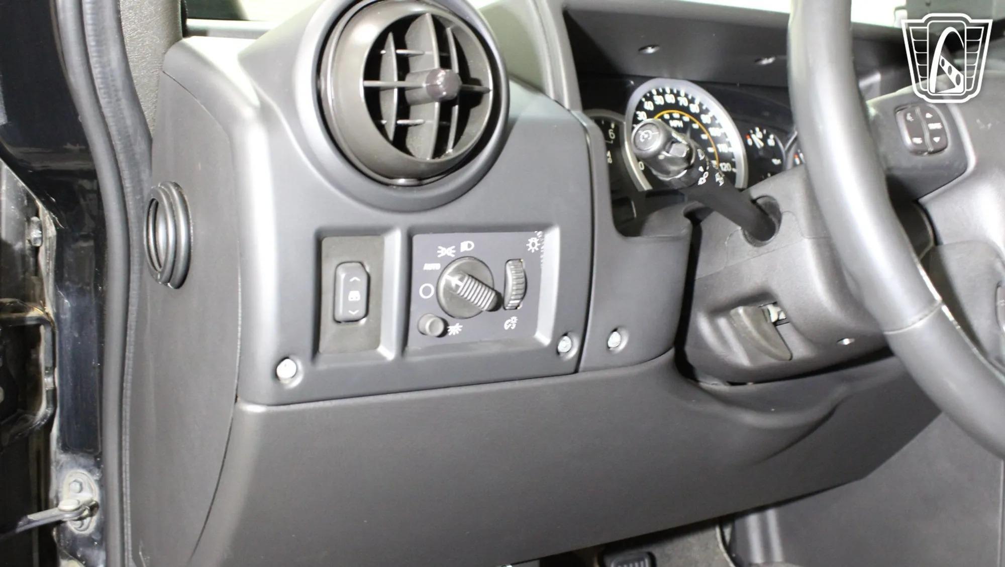 2005 Hummer H2 SUT