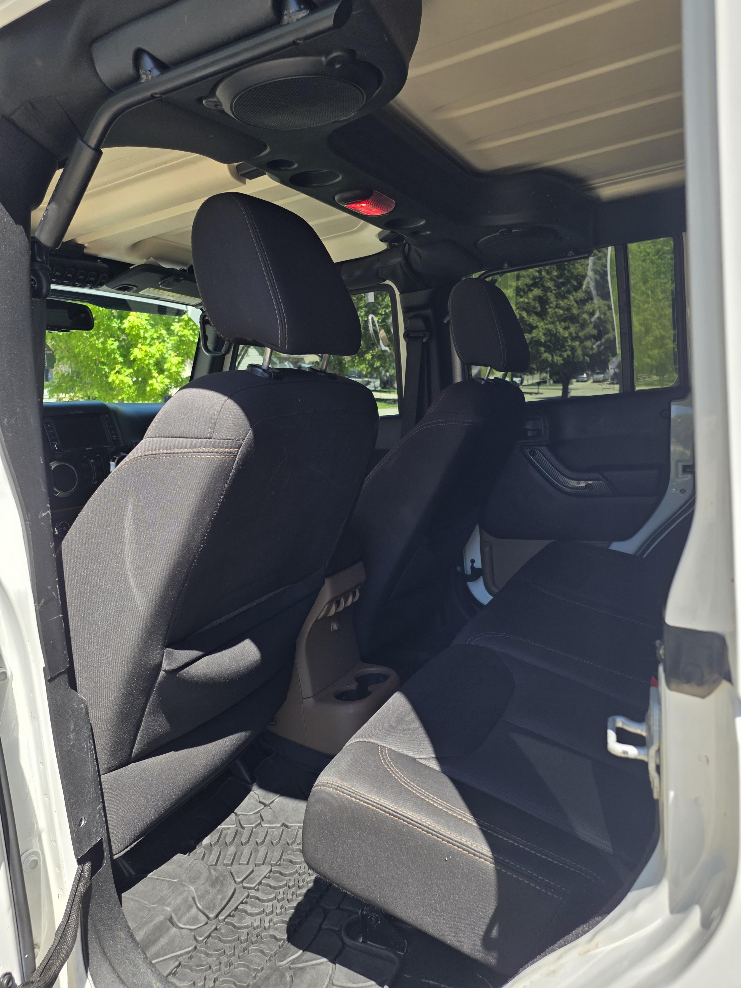 2014 Jeep Wrangler Unlimited Sahara