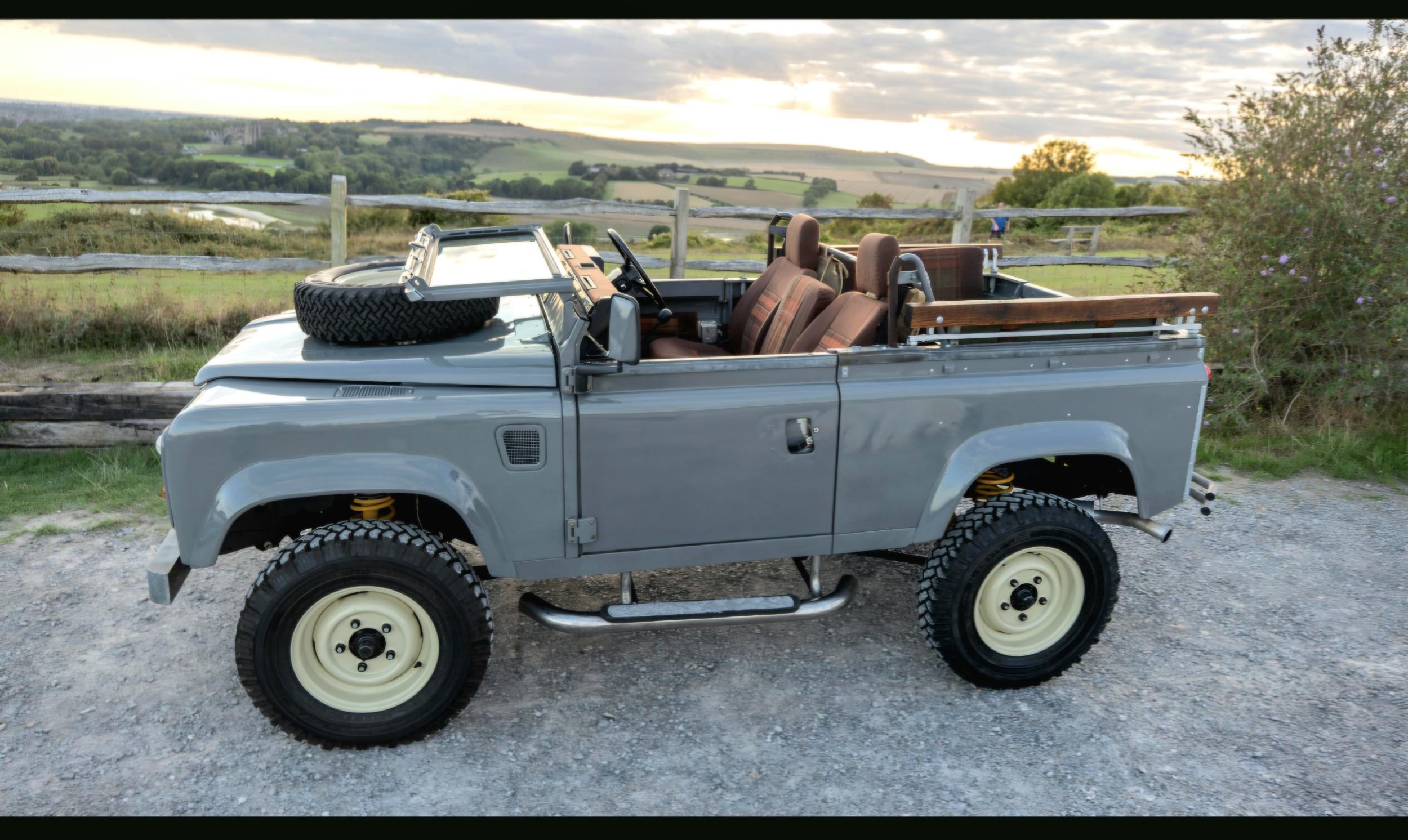 1990 Land Rover Defender 90 - 4