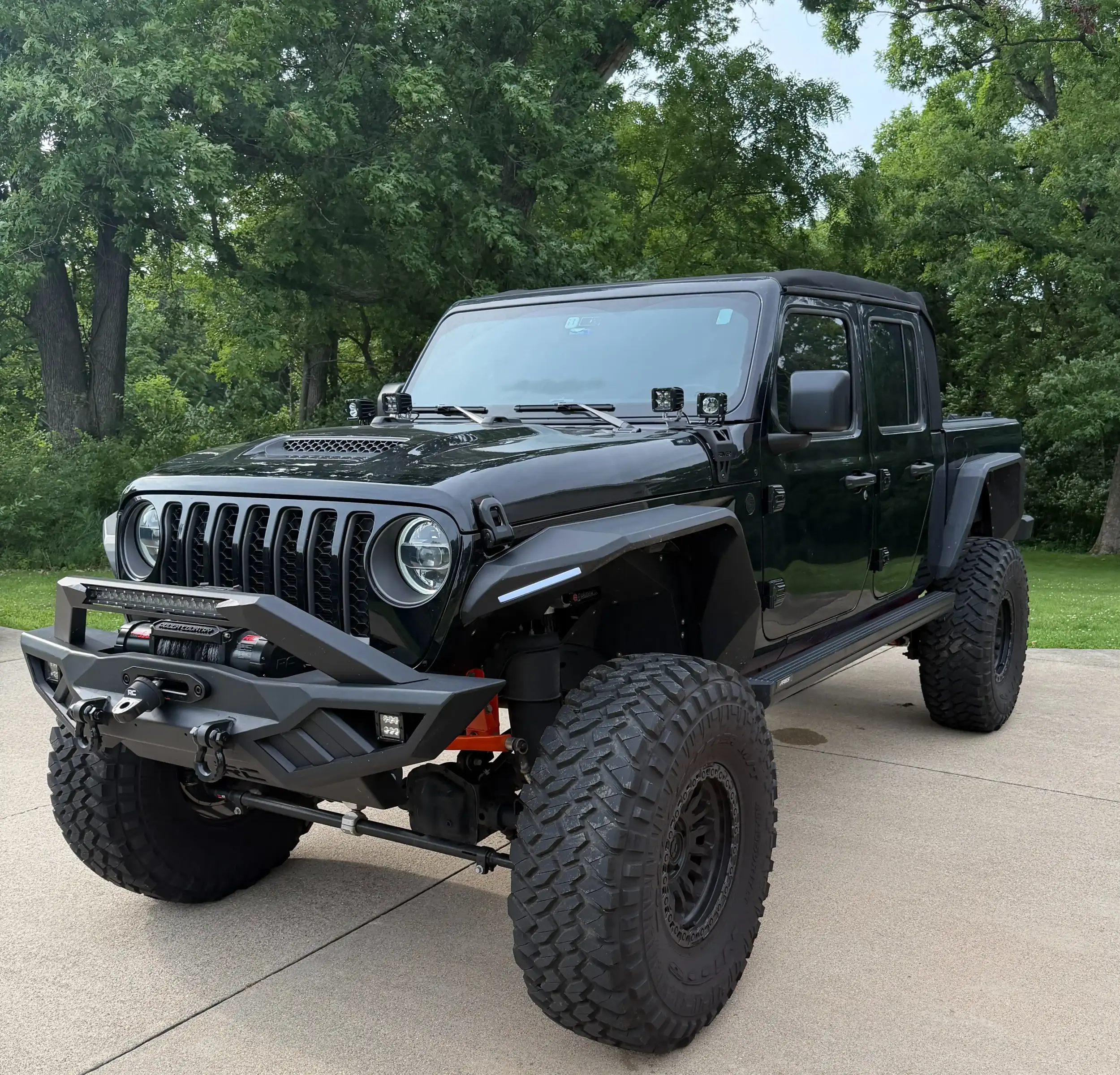 Modified 2022 Jeep Gladiator Mojave