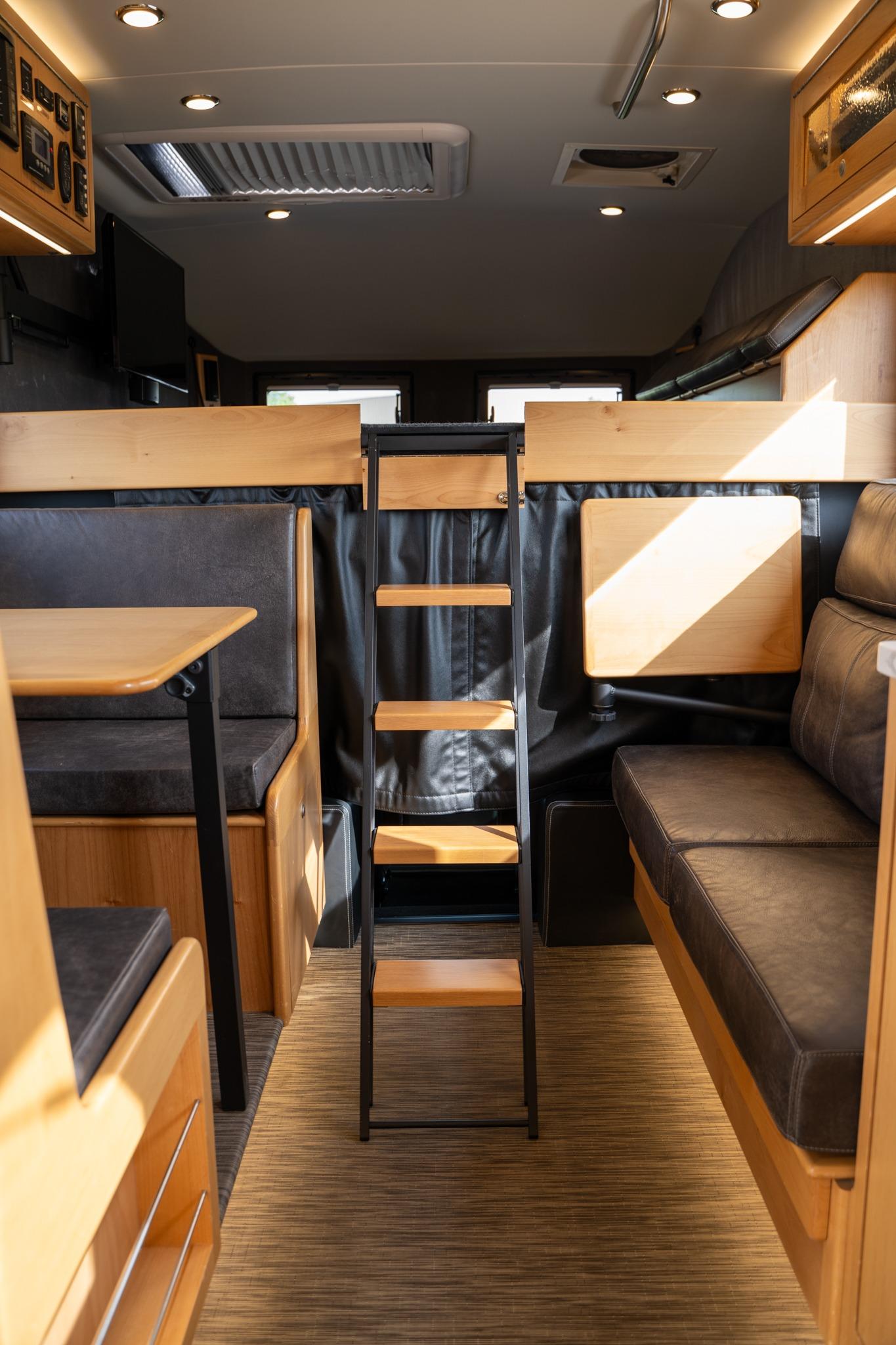 2019 EarthRoamer XV-LTS 229