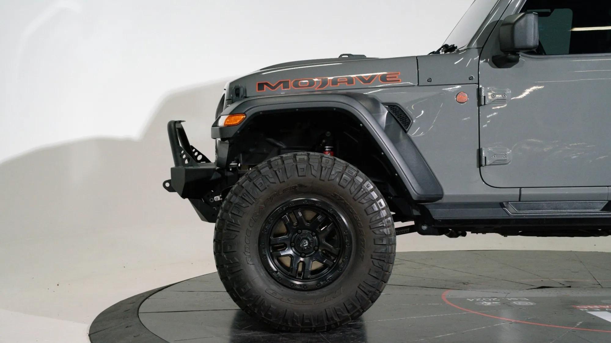 392-Powered 2021 Jeep Gladiator Mojave AMW Build
