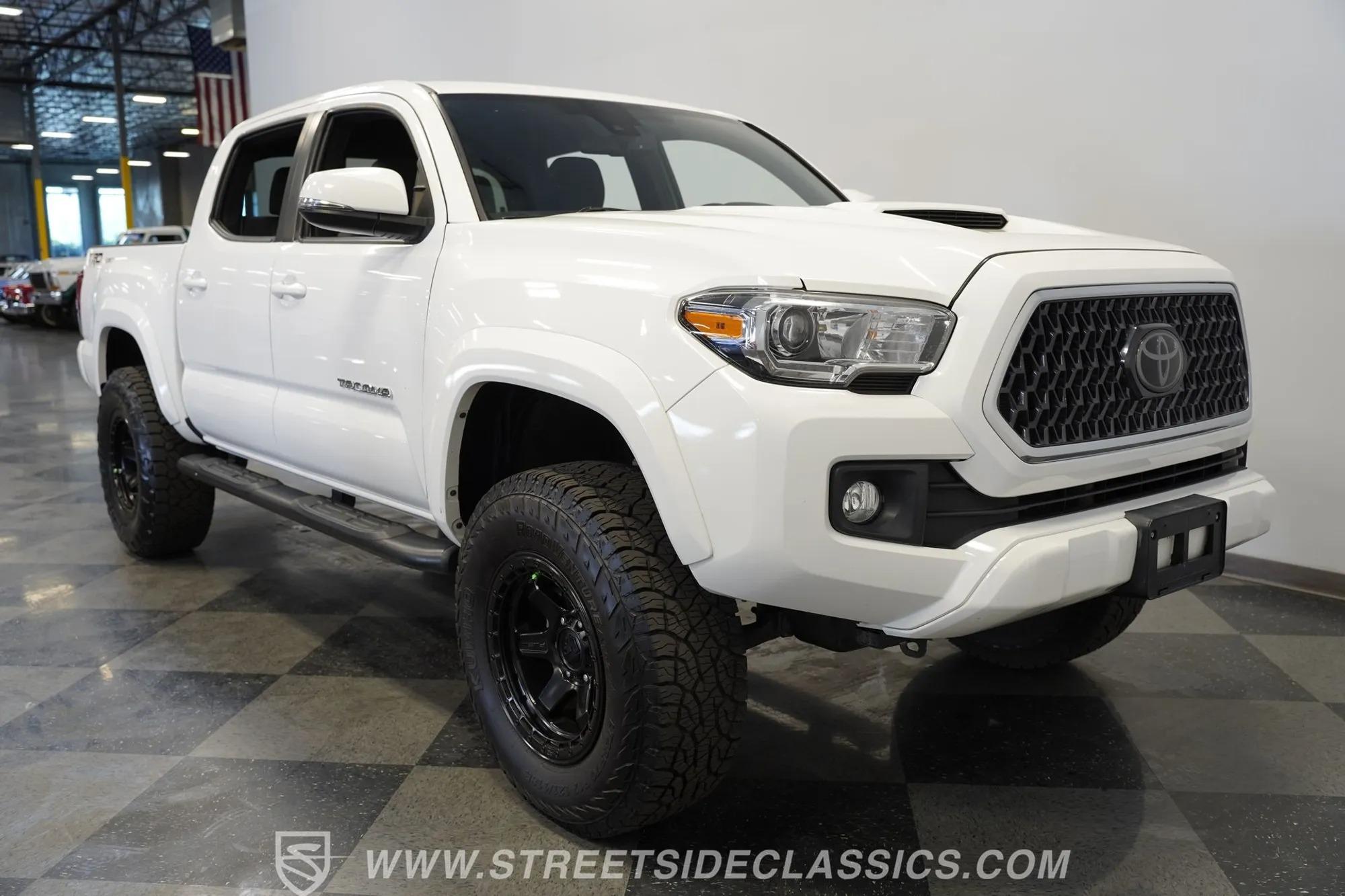 2018 Toyota Tacoma TRD Sport
