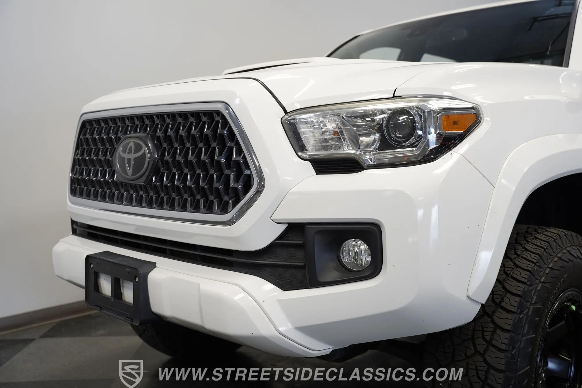 2018 Toyota Tacoma TRD Sport