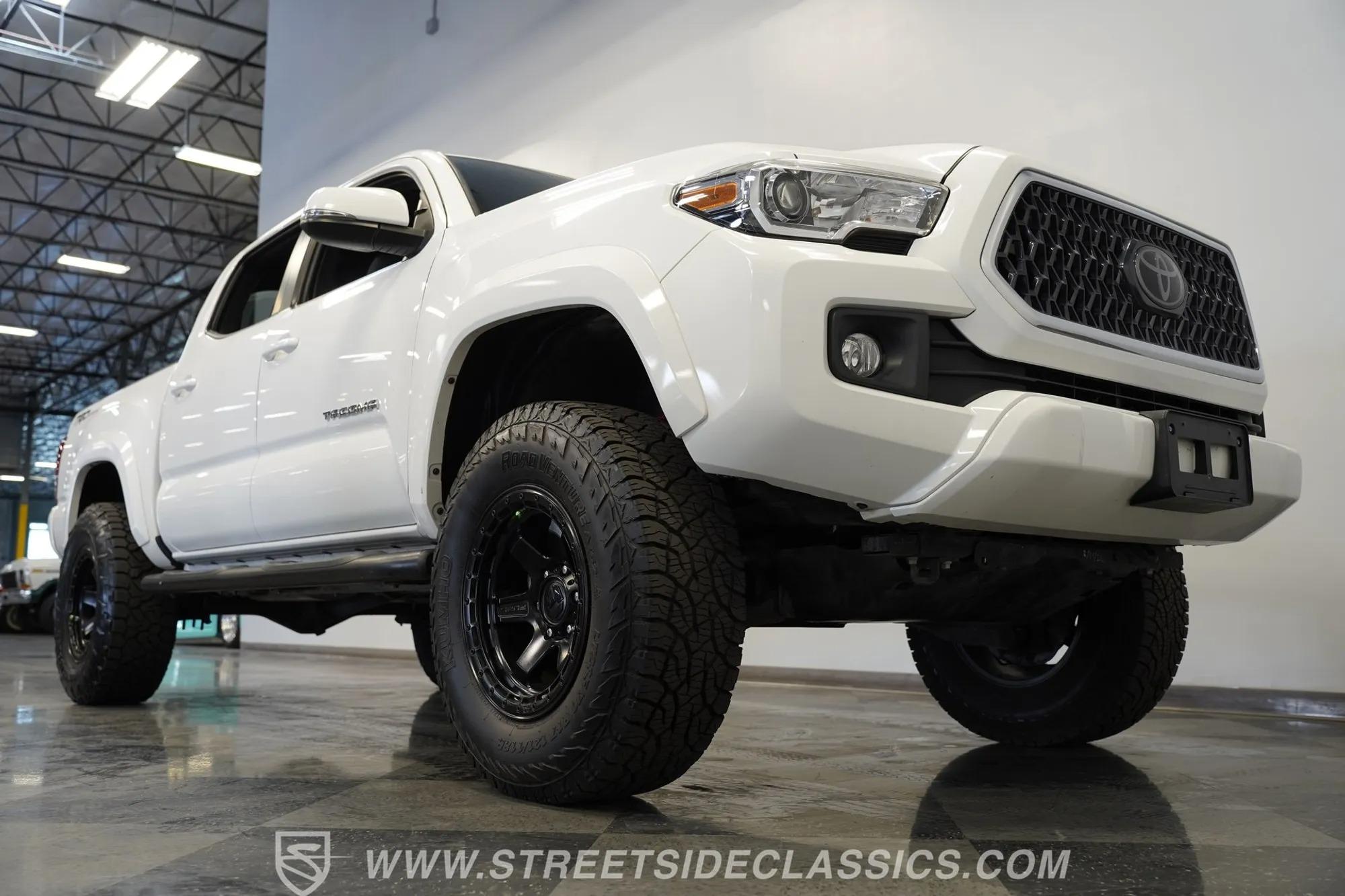 2018 Toyota Tacoma TRD Sport