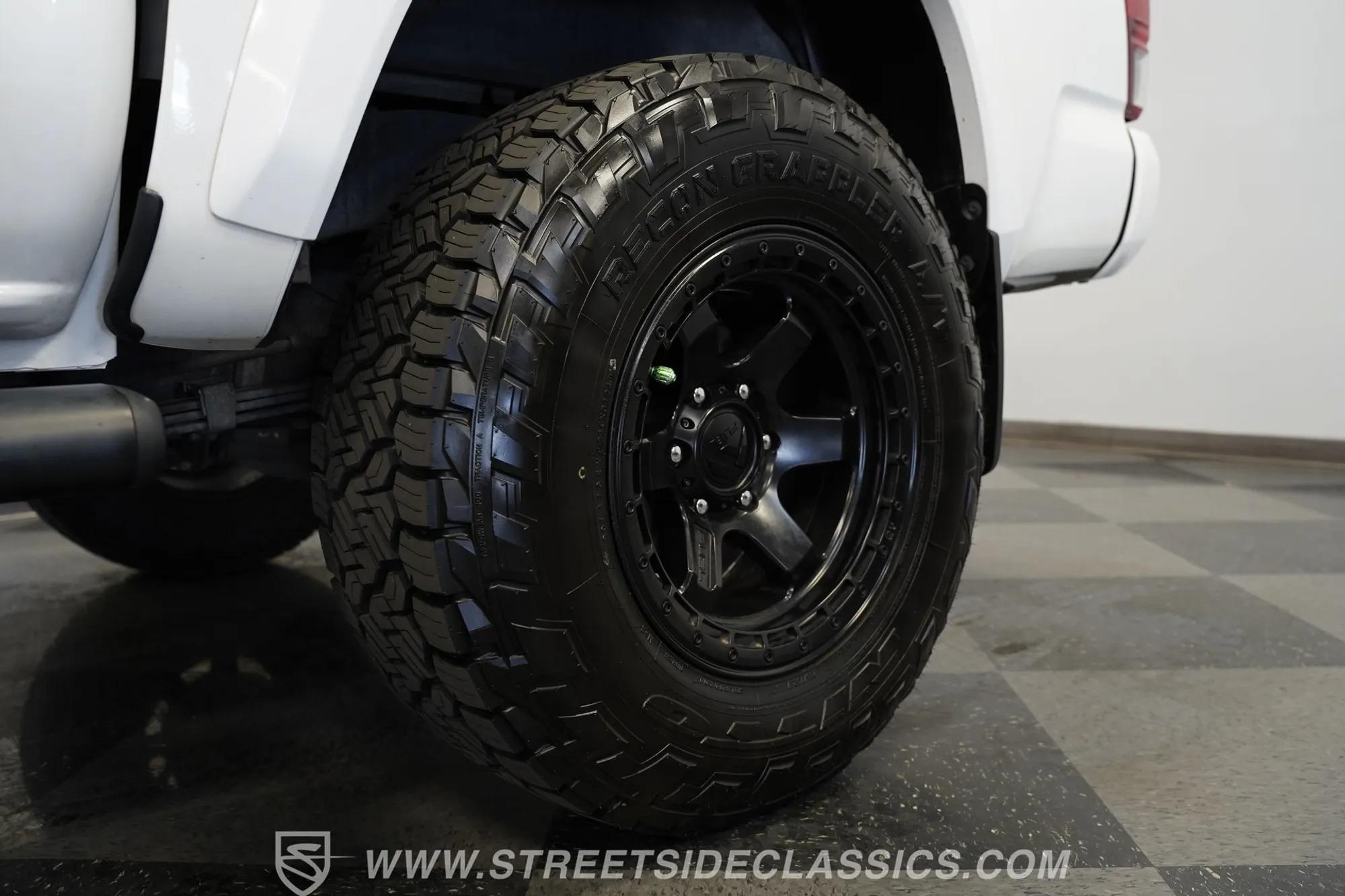 2018 Toyota Tacoma TRD Sport