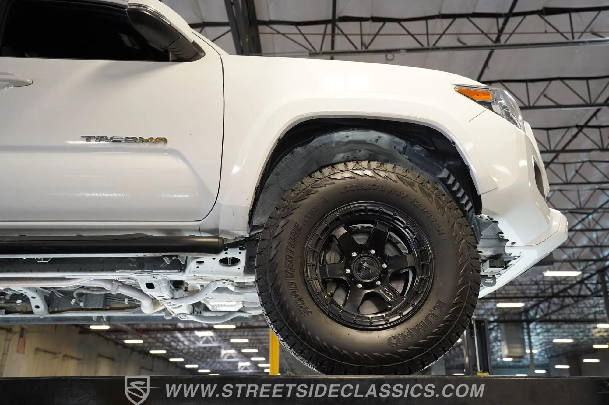 2018 Toyota Tacoma TRD Sport