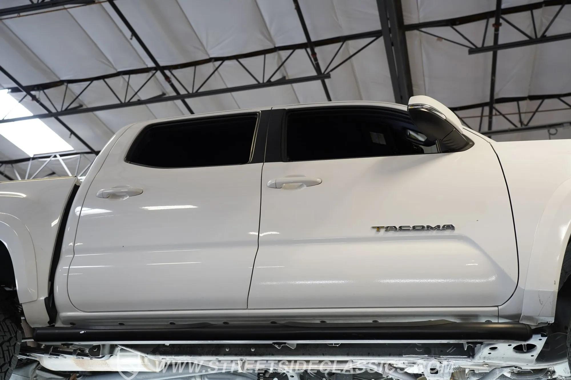 2018 Toyota Tacoma TRD Sport