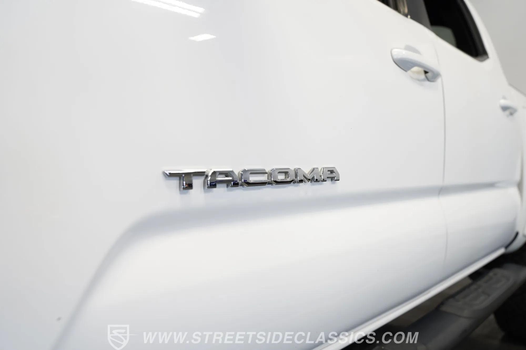 2018 Toyota Tacoma TRD Sport