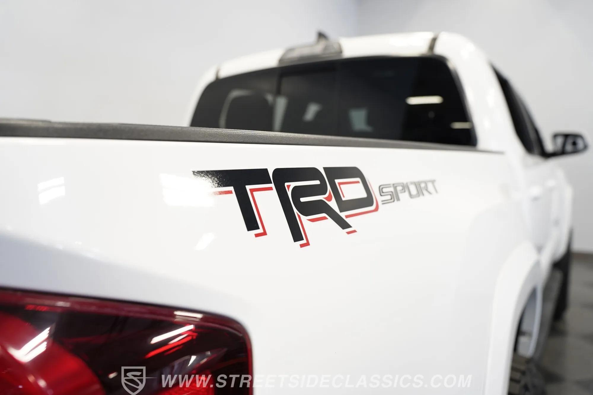2018 Toyota Tacoma TRD Sport