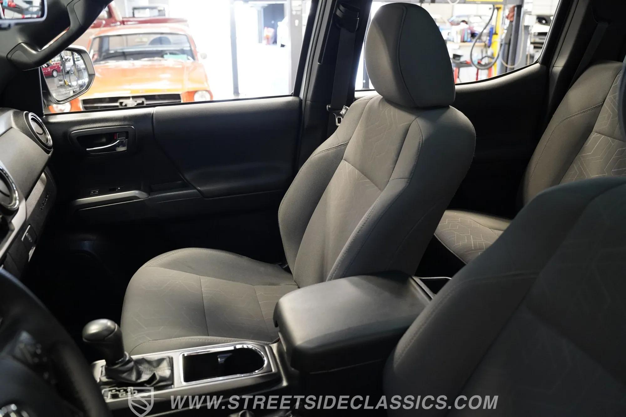 2018 Toyota Tacoma TRD Sport