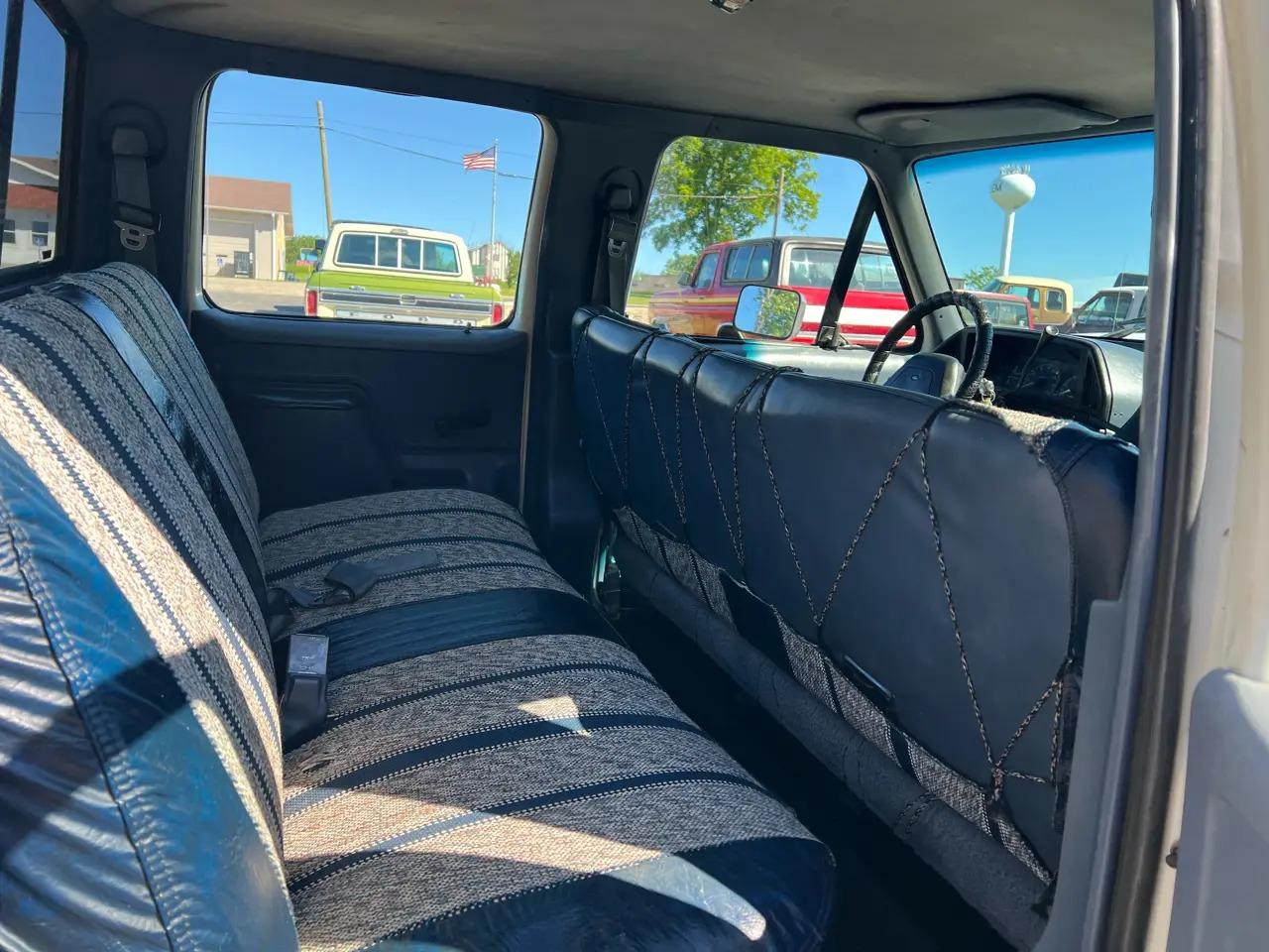 1990 Ford F-350