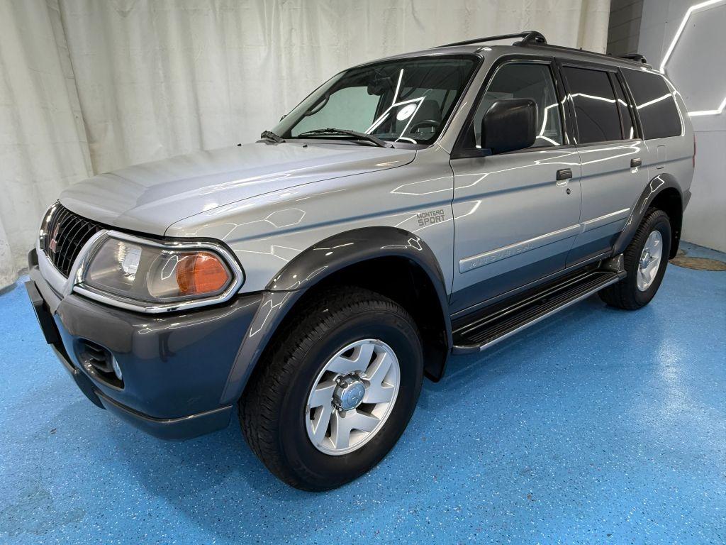 2000 Mitsubishi Montero Sport
