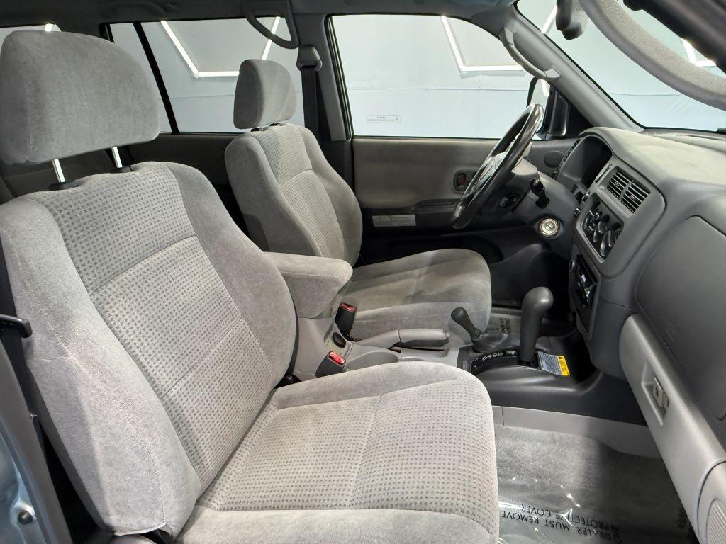 2000 Mitsubishi Montero Sport