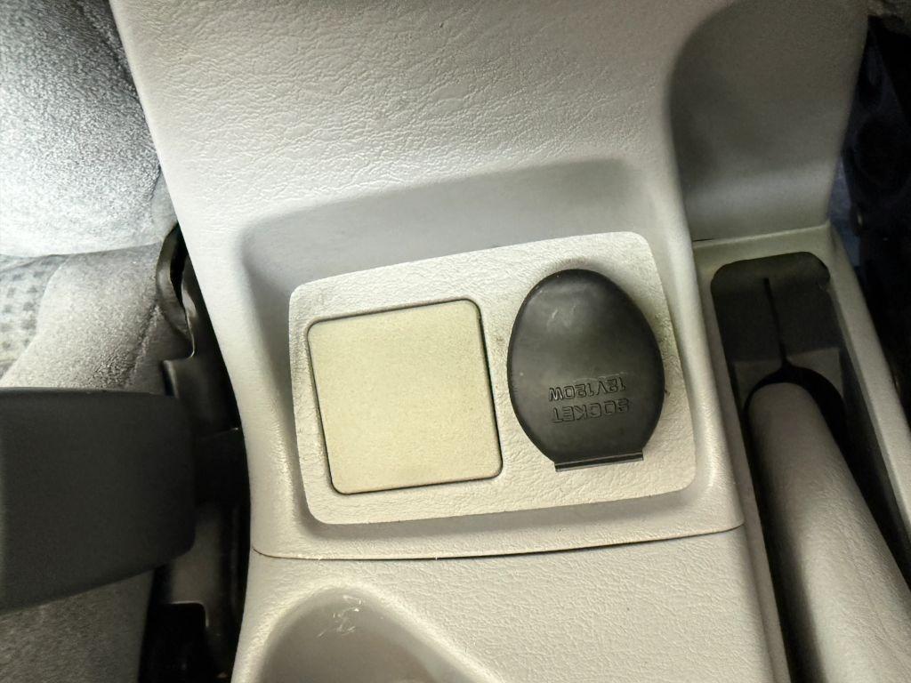 2000 Mitsubishi Montero Sport