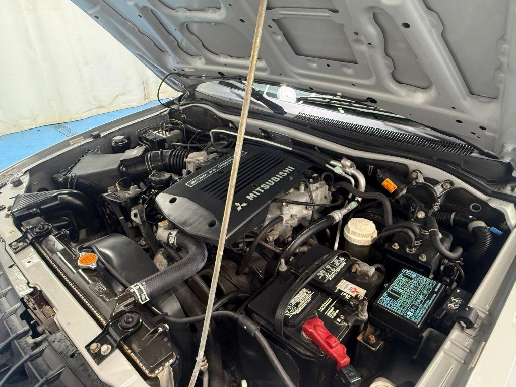2000 Mitsubishi Montero Sport