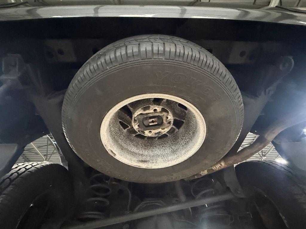 2000 Mitsubishi Montero Sport