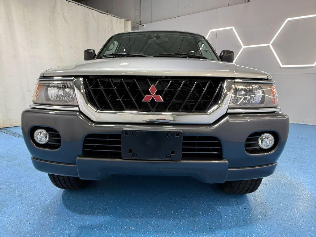 2000 Mitsubishi Montero Sport