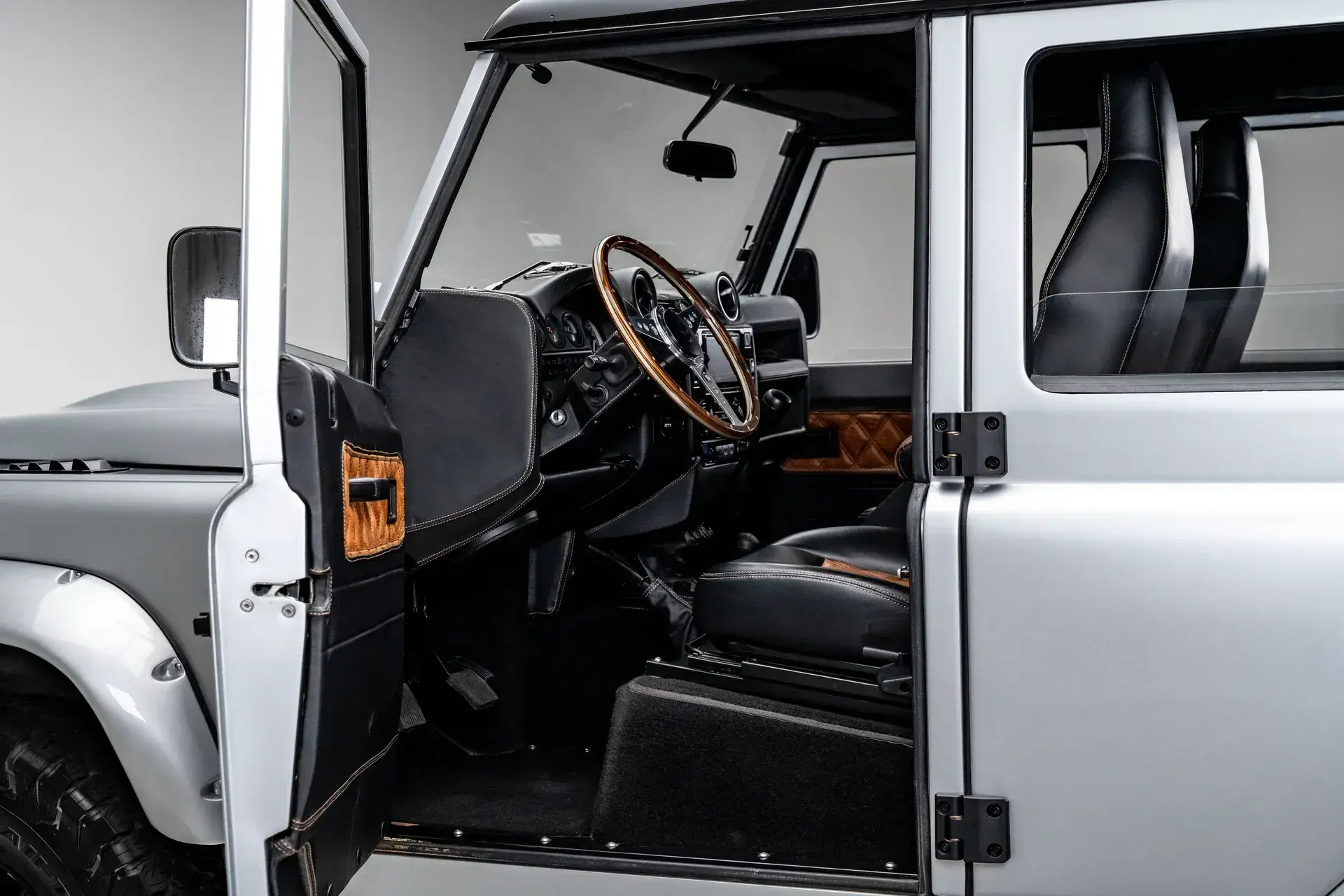 1993 Land Rover Defender 130 - 3