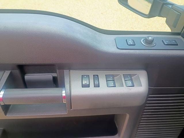 2011 Ford F-450 Super Duty Lariat FX4