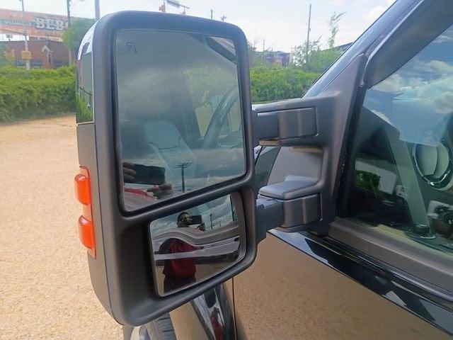 2011 Ford F-450 Super Duty Lariat FX4