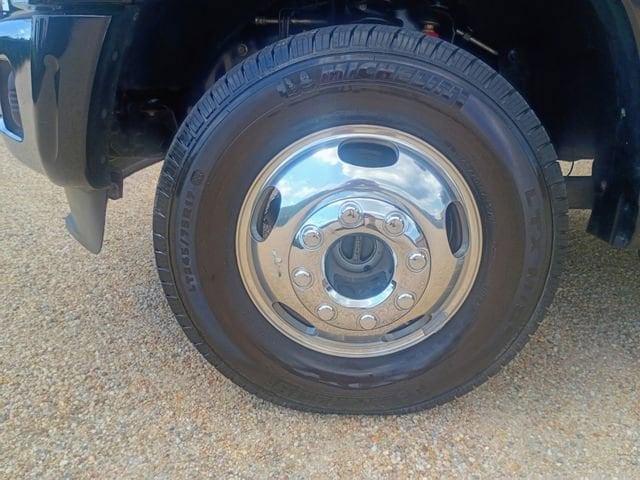 2011 Ford F-450 Super Duty Lariat FX4