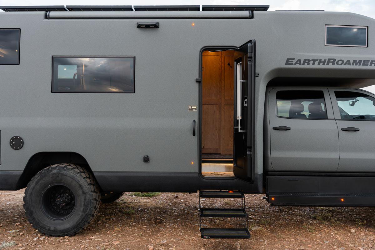 2024 EarthRoamer SX-025