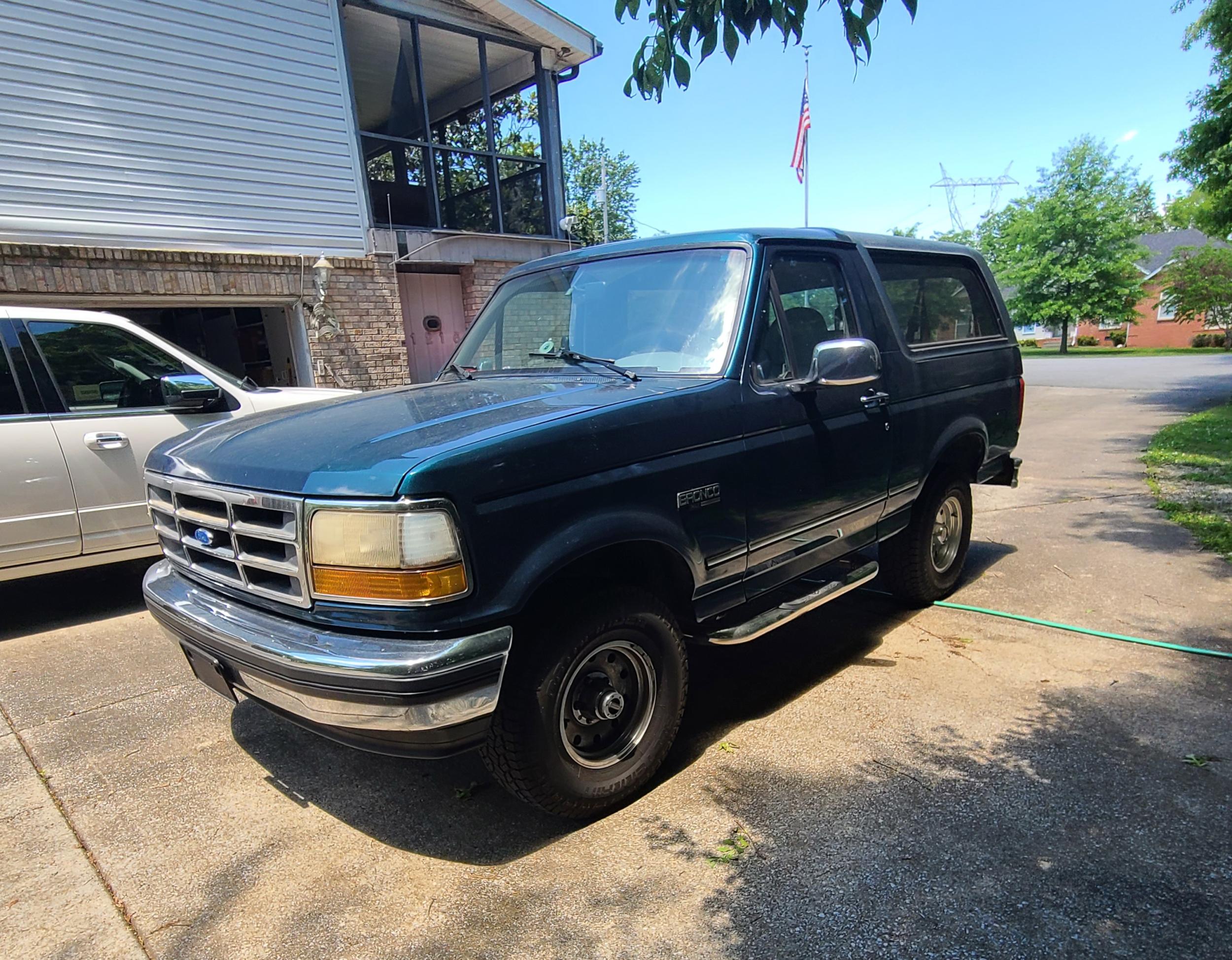  Ford Bronco