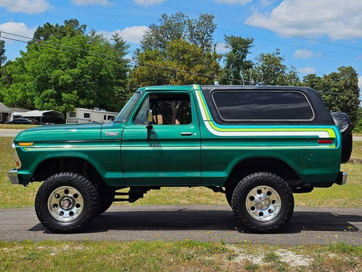 1978 Ford Bronco Custom - 2
