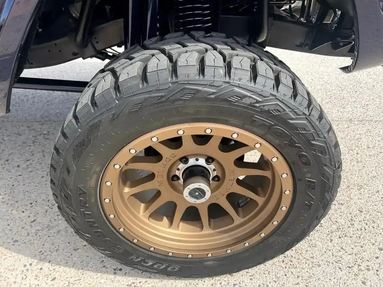 Frame-Off Restored 1974 Ford Bronco