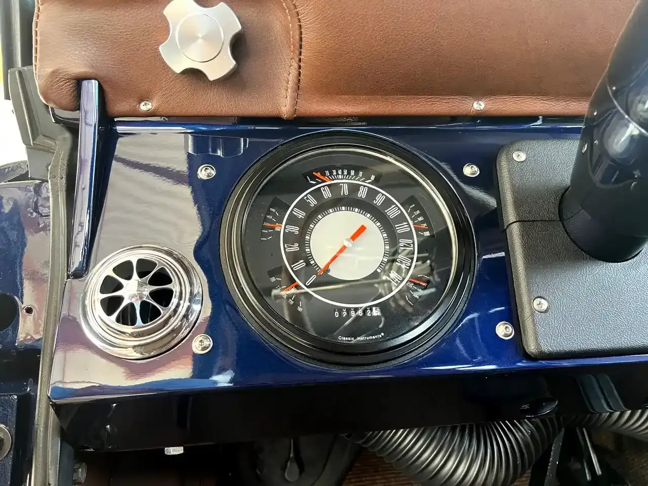 Frame-Off Restored 1974 Ford Bronco