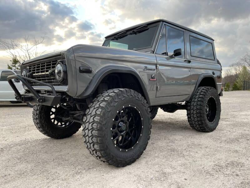 1974 Ford Bronco Restomod - 2