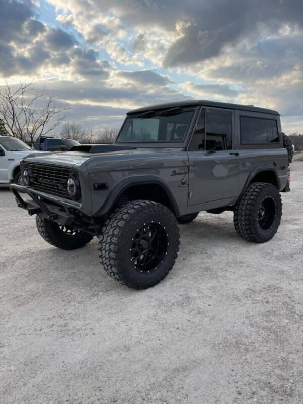 1974 Ford Bronco Restomod - 3
