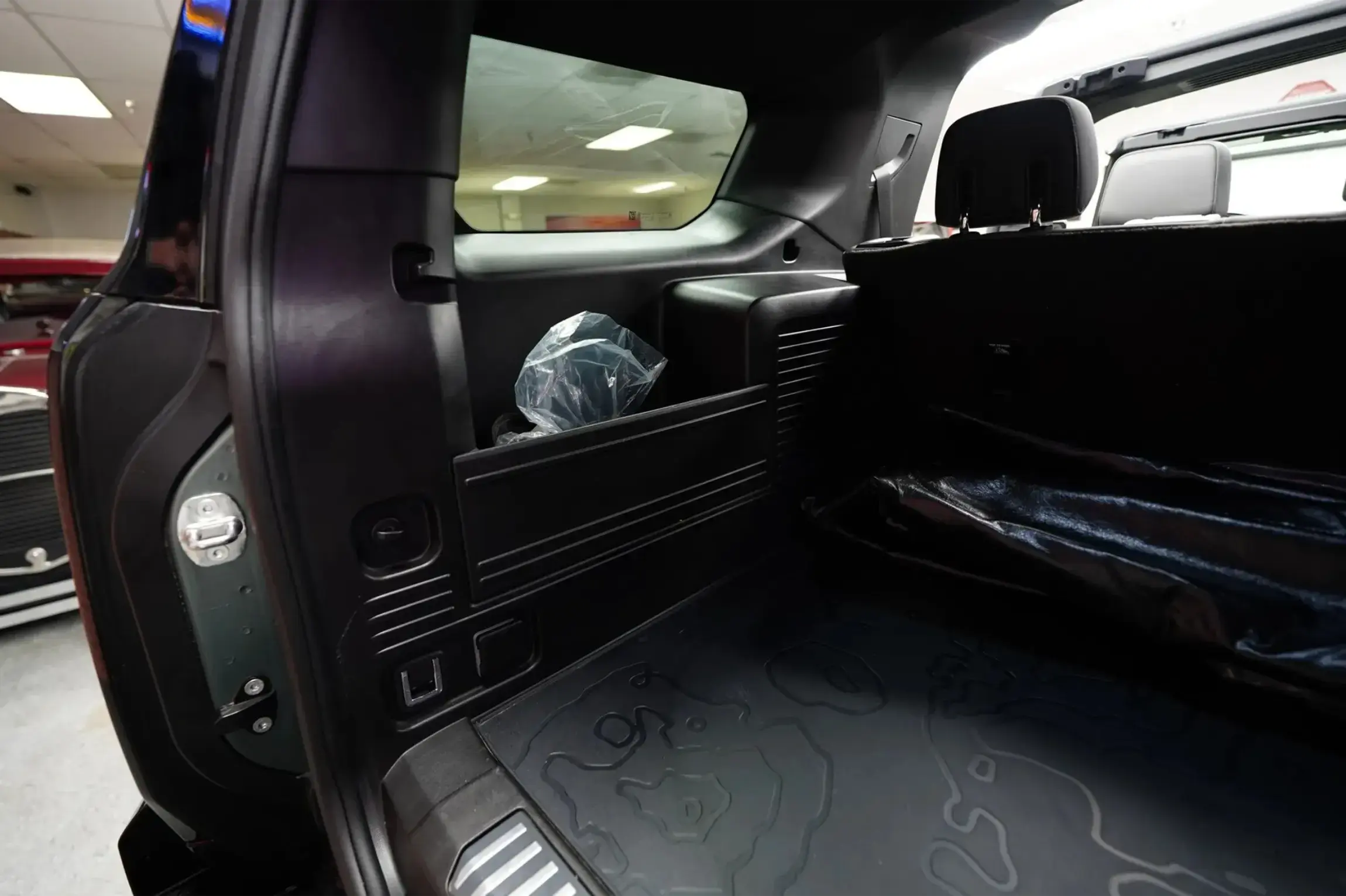 2024 GMC Hummer EV 3X Lunar Edition