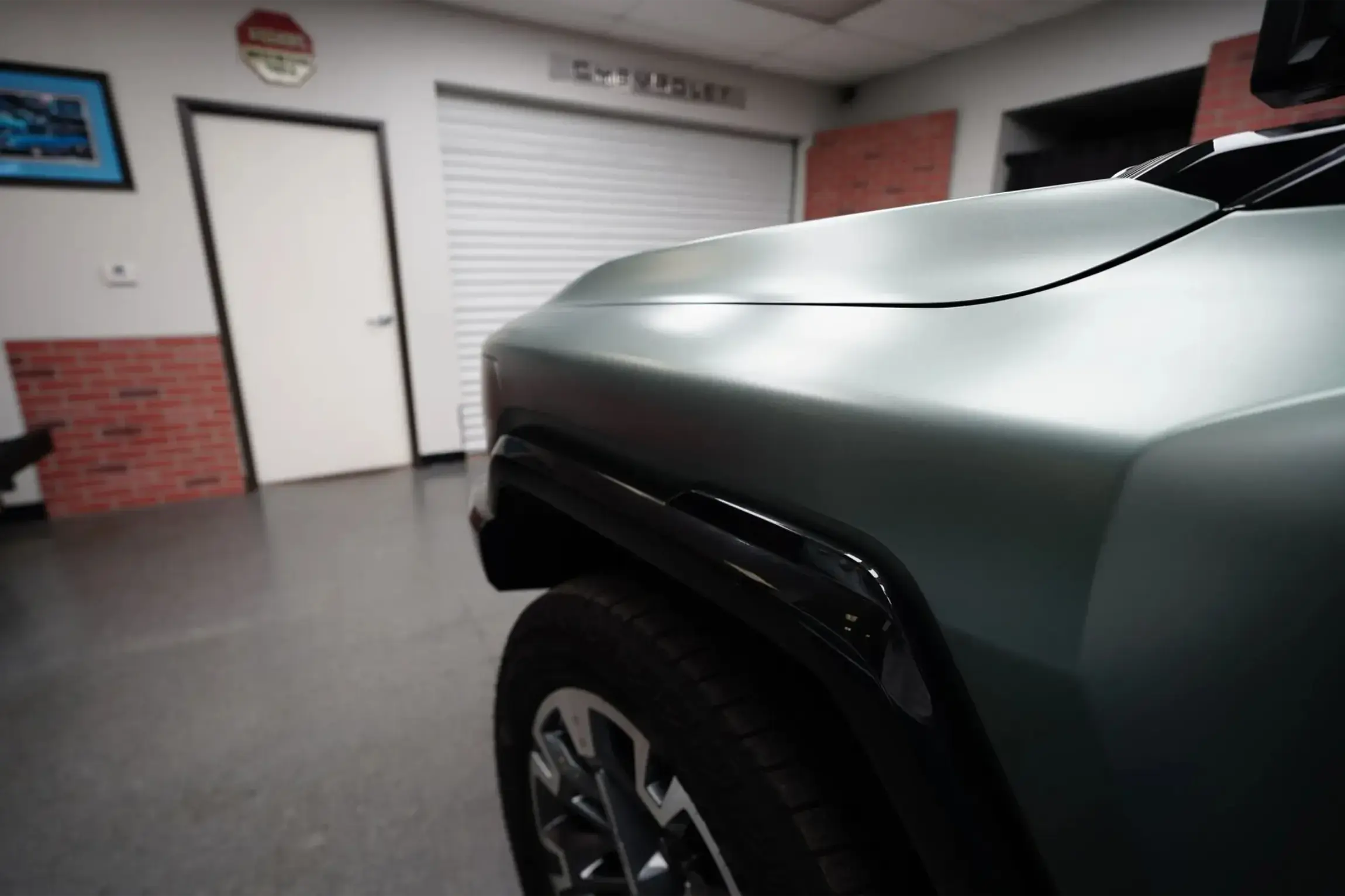 2024 GMC Hummer EV 3X Lunar Edition