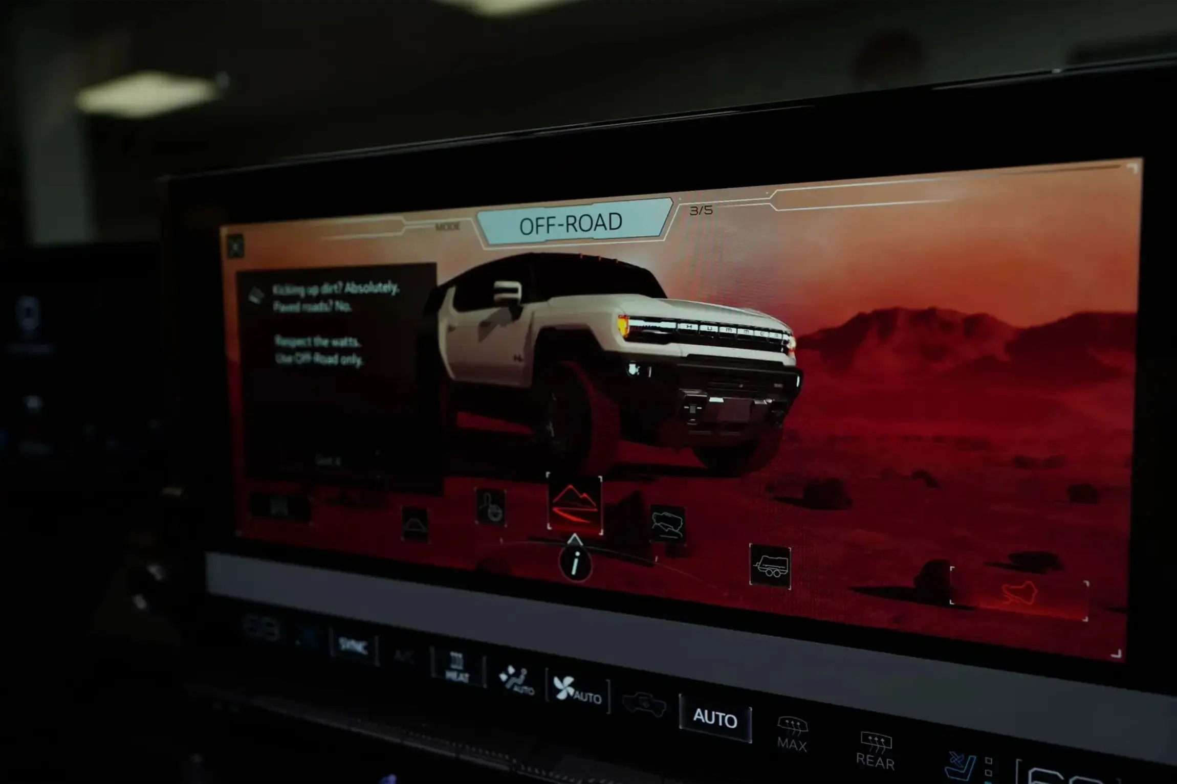 2024 GMC Hummer EV 3X Lunar Edition