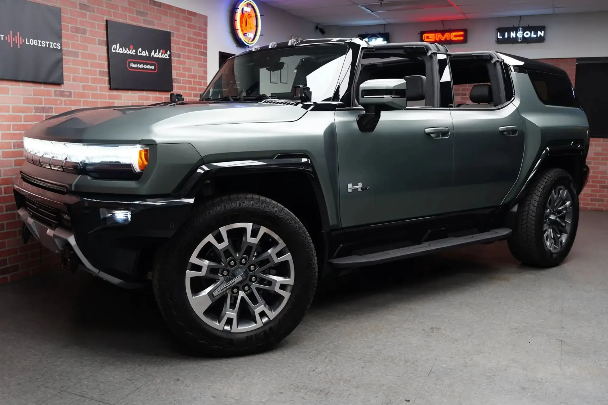 2024 GMC Hummer EV 3X Lunar Edition - 4