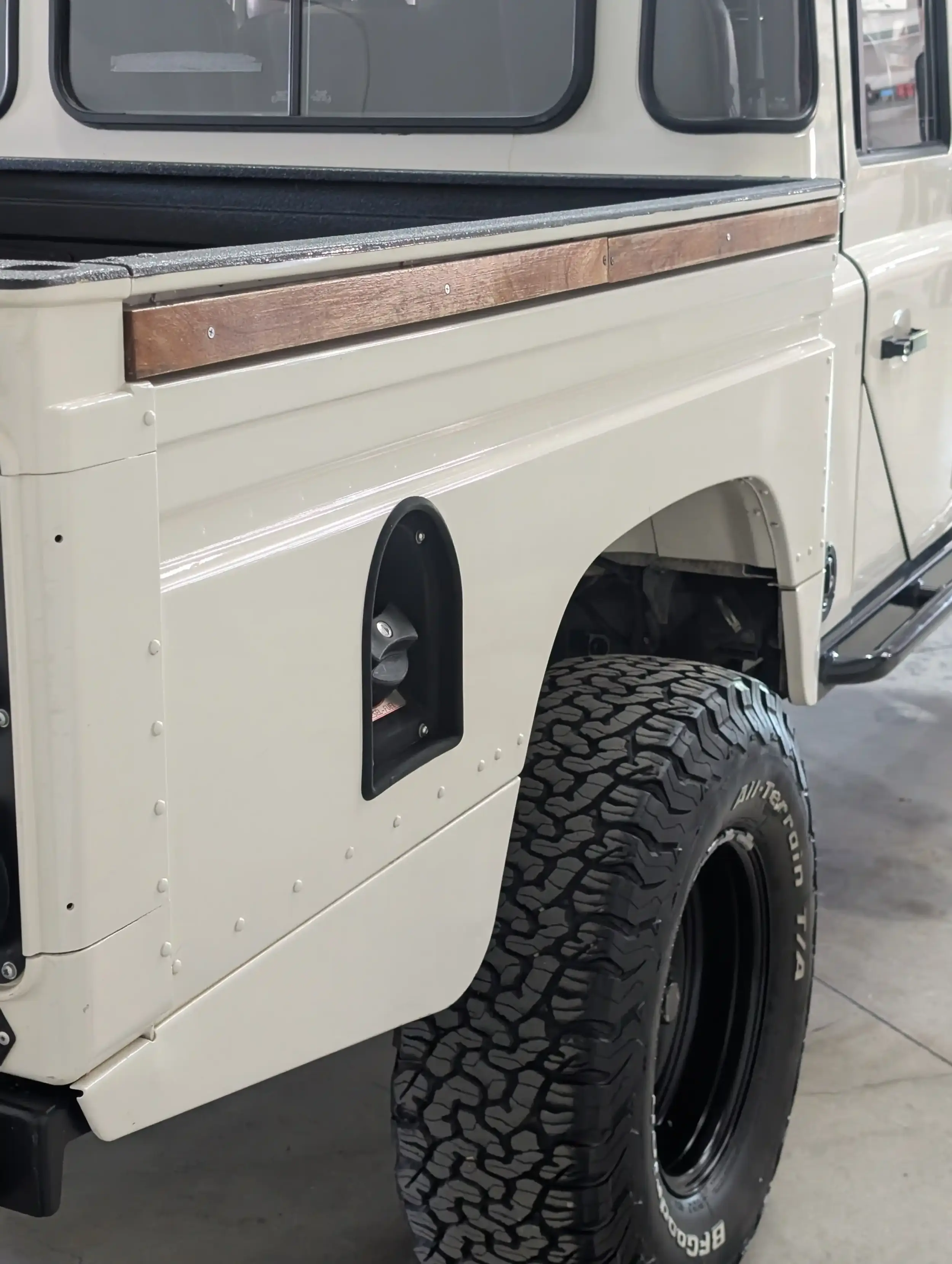 1994 Land Rover Defender 130 Pickup