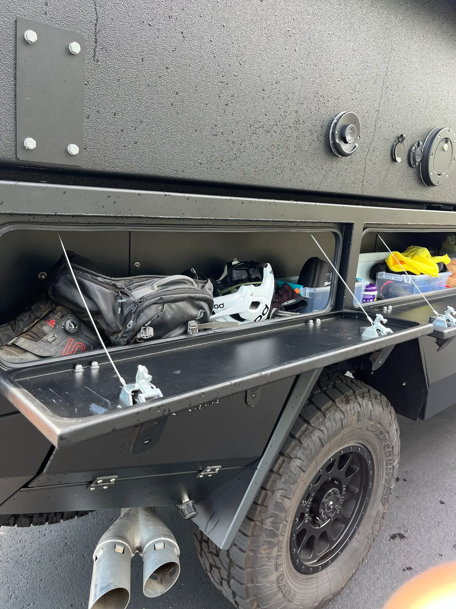 2024 Ford F-350 Super Duty Supertramp Flagship LT