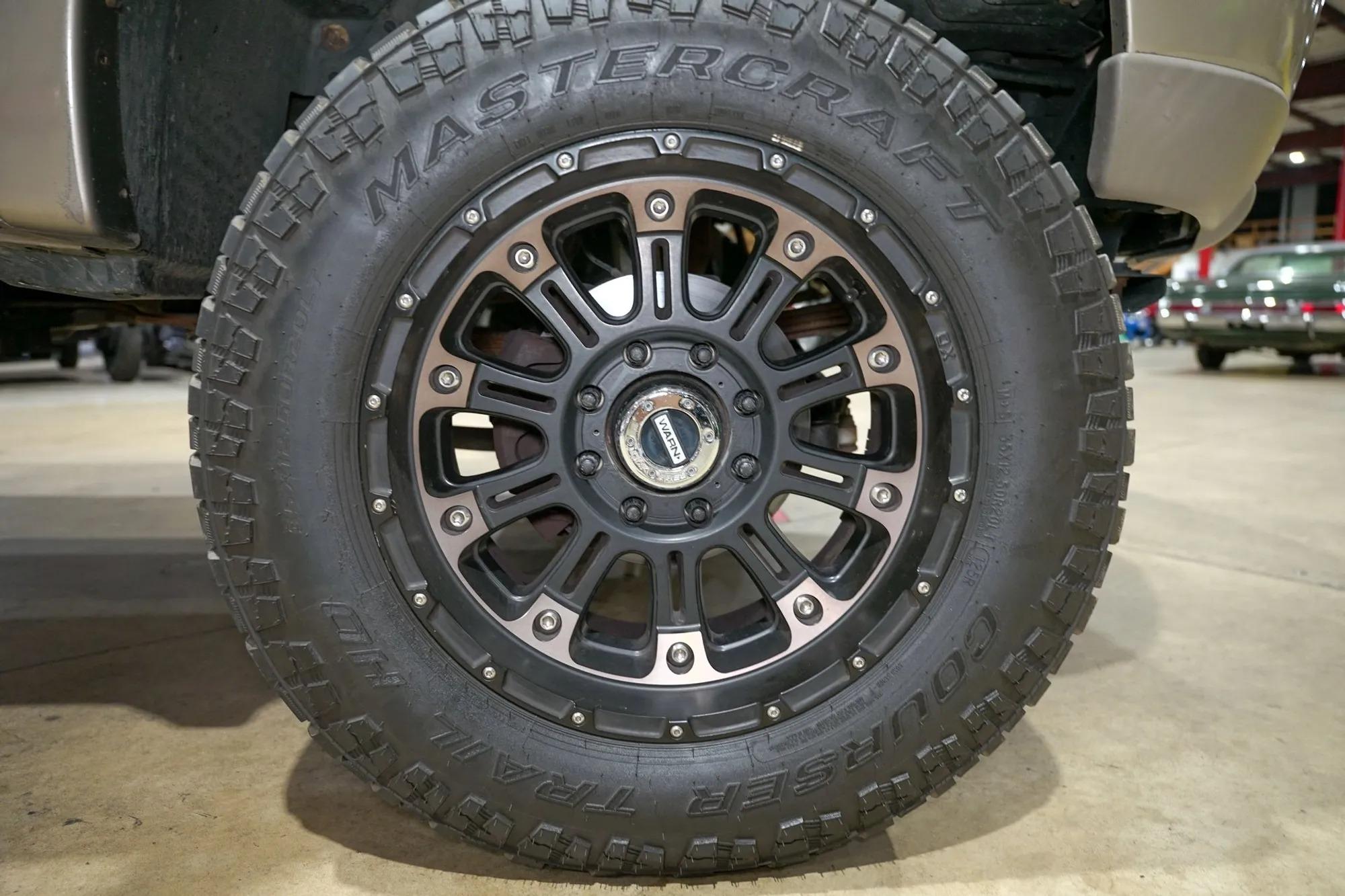 2004 Ford Excursion Eddie Bauer