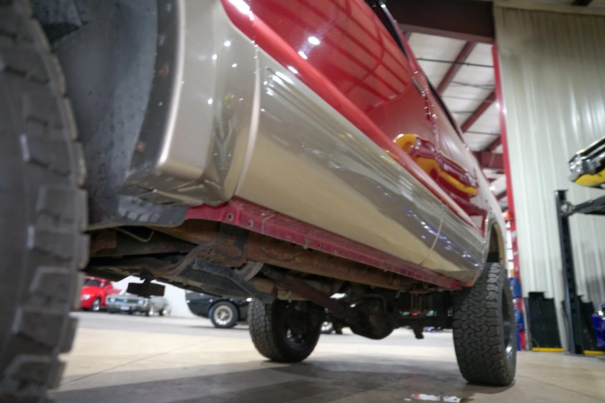 2004 Ford Excursion Eddie Bauer