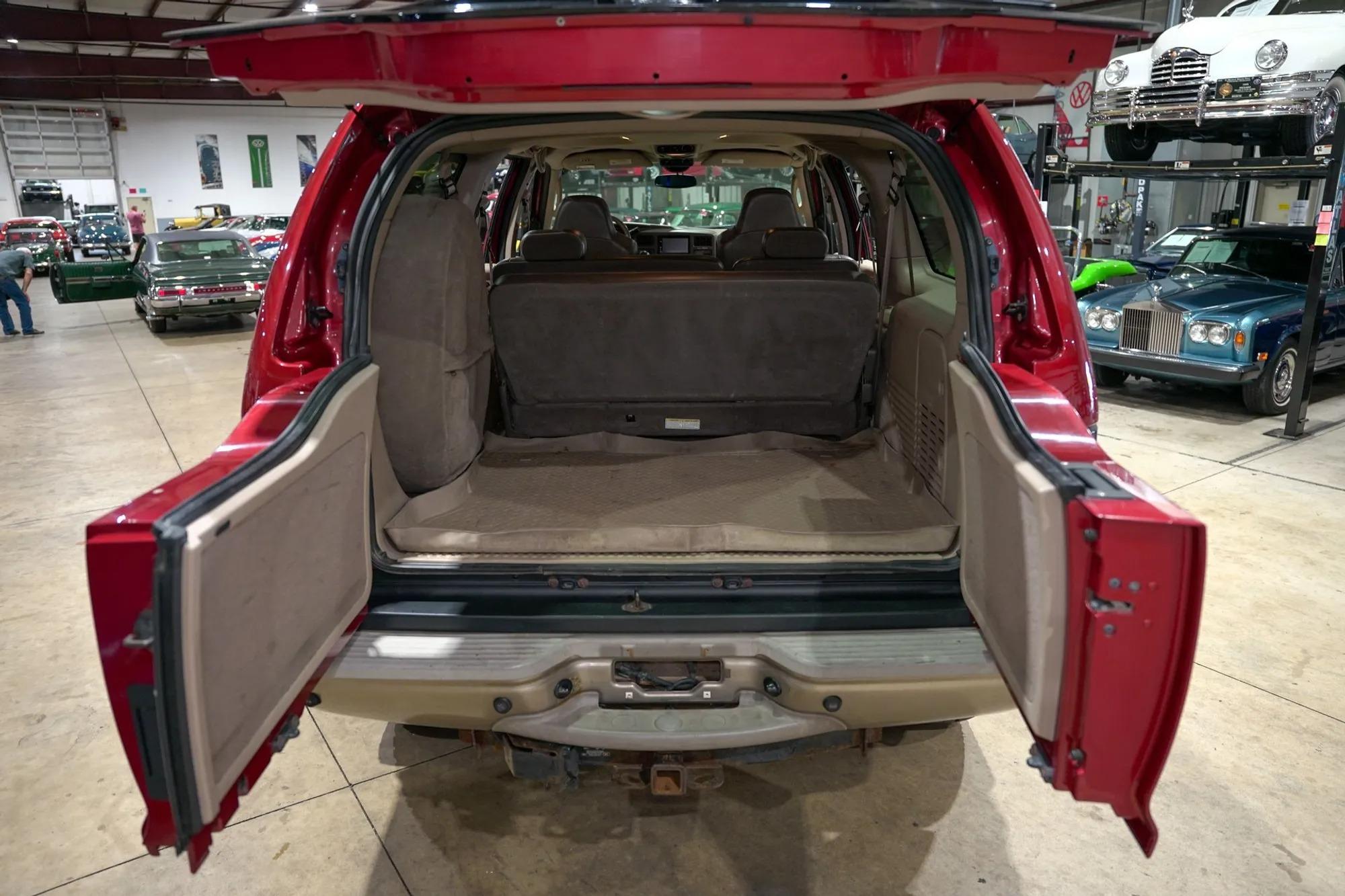 2004 Ford Excursion Eddie Bauer