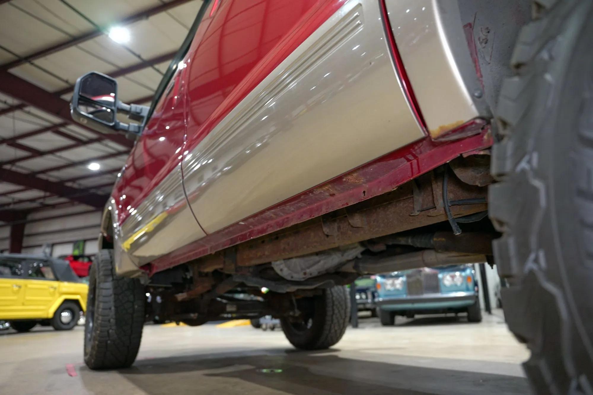 2004 Ford Excursion Eddie Bauer